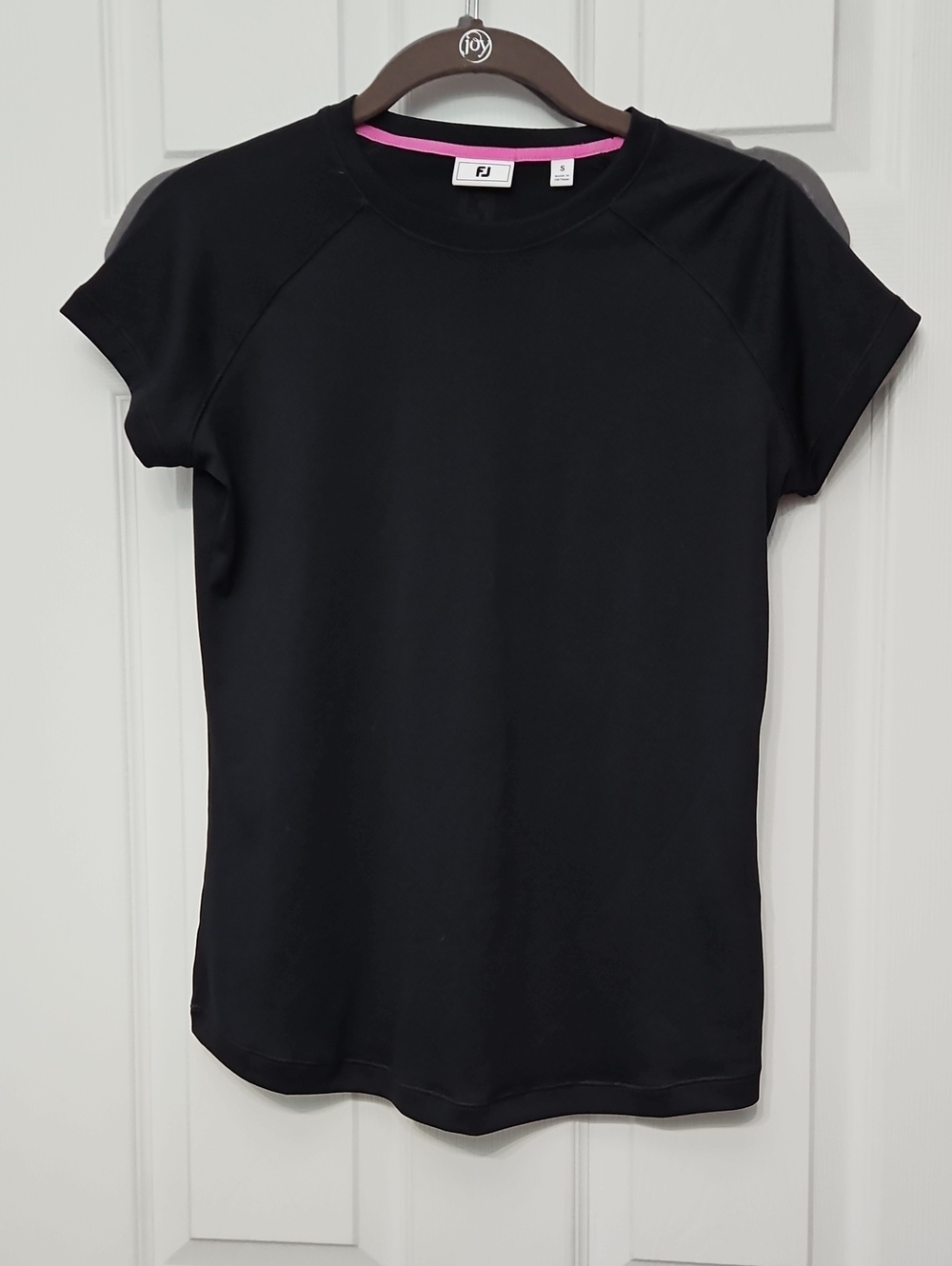 FJ Women's Black Short Sleeve Golf Shirt with Pink Trim